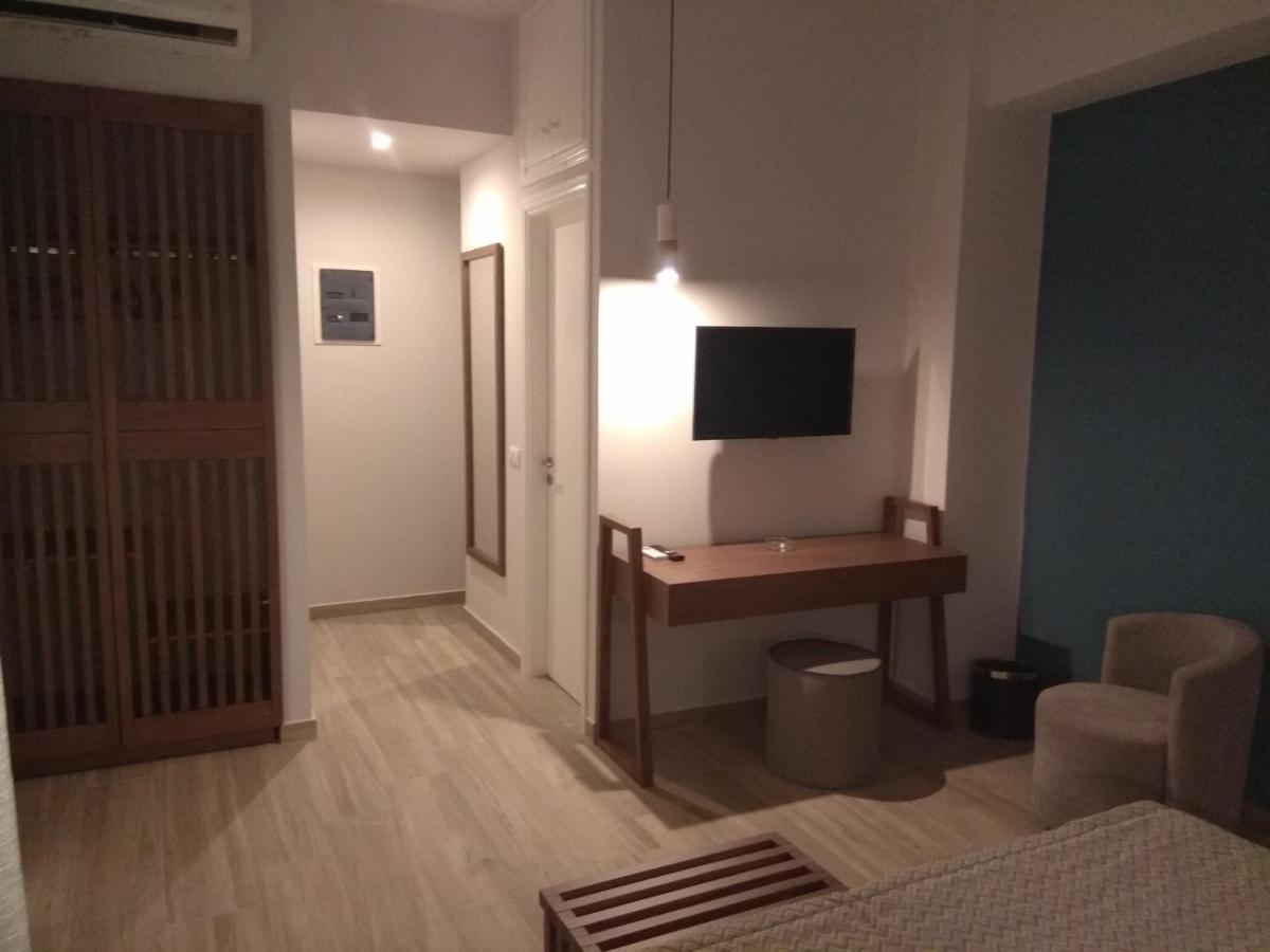 Ariadni Rooms & Apartments Ermoupoli Buitenkant foto