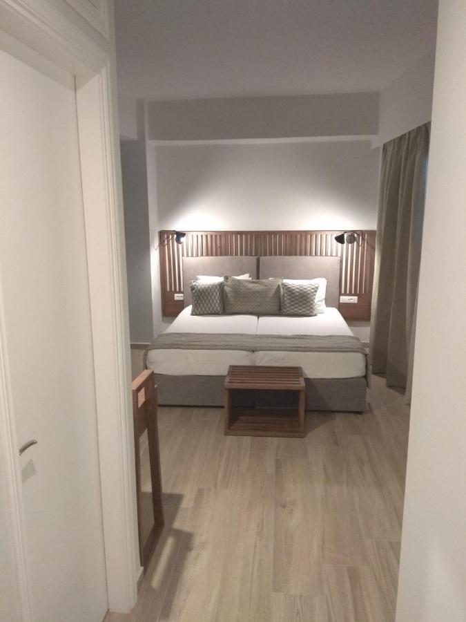 Ariadni Rooms & Apartments Ermoupoli Buitenkant foto