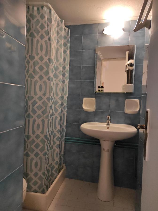 Ariadni Rooms & Apartments Ermoupoli Buitenkant foto